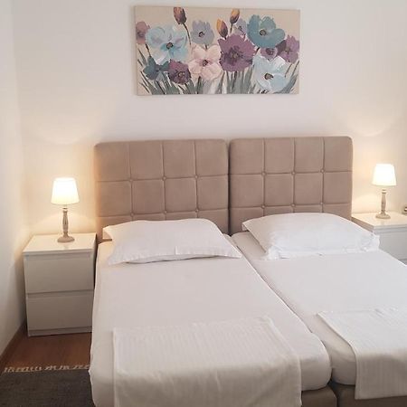 Apartments Andrea Šibenik Екстериор снимка