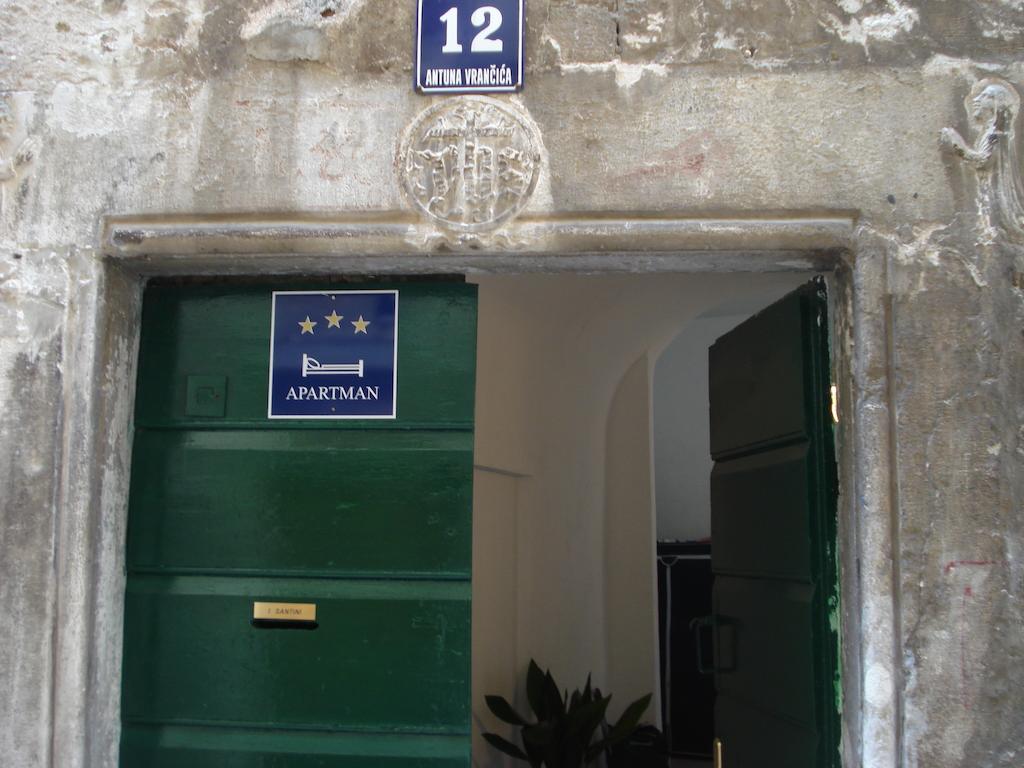 Apartments Andrea Šibenik Екстериор снимка