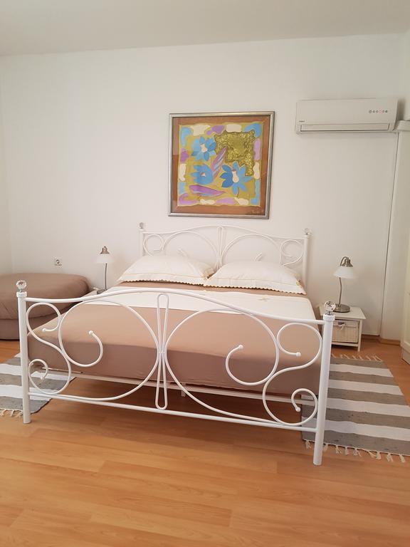 Apartments Andrea Šibenik Екстериор снимка